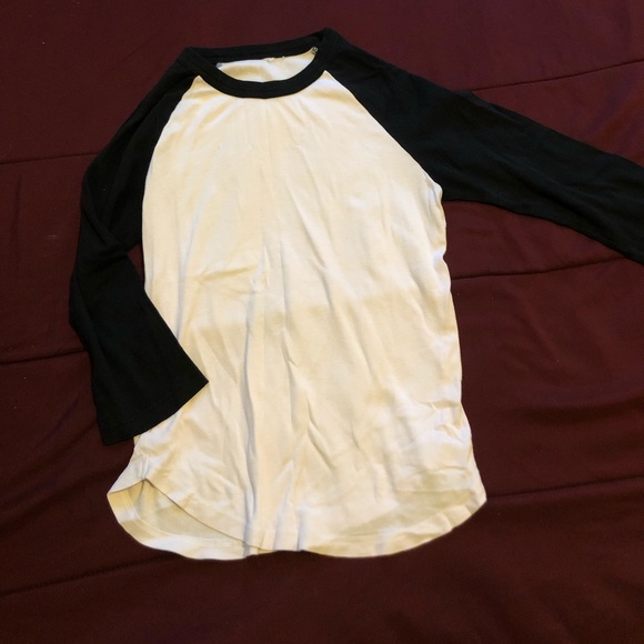 Forever 21 Tops - Basic Baseball tee